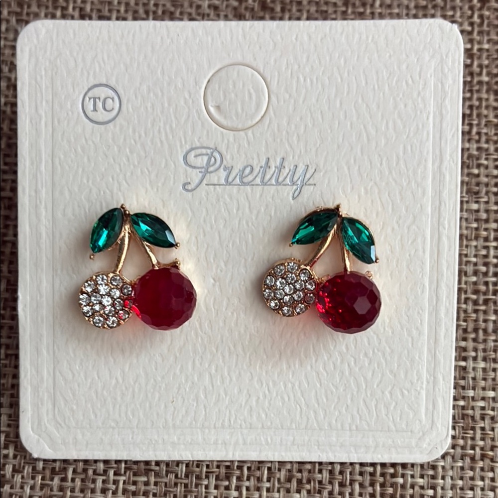 Giveaway & FREE SHIPPING🥳Pretty Sparkling Cherry Earrings with Red & Green